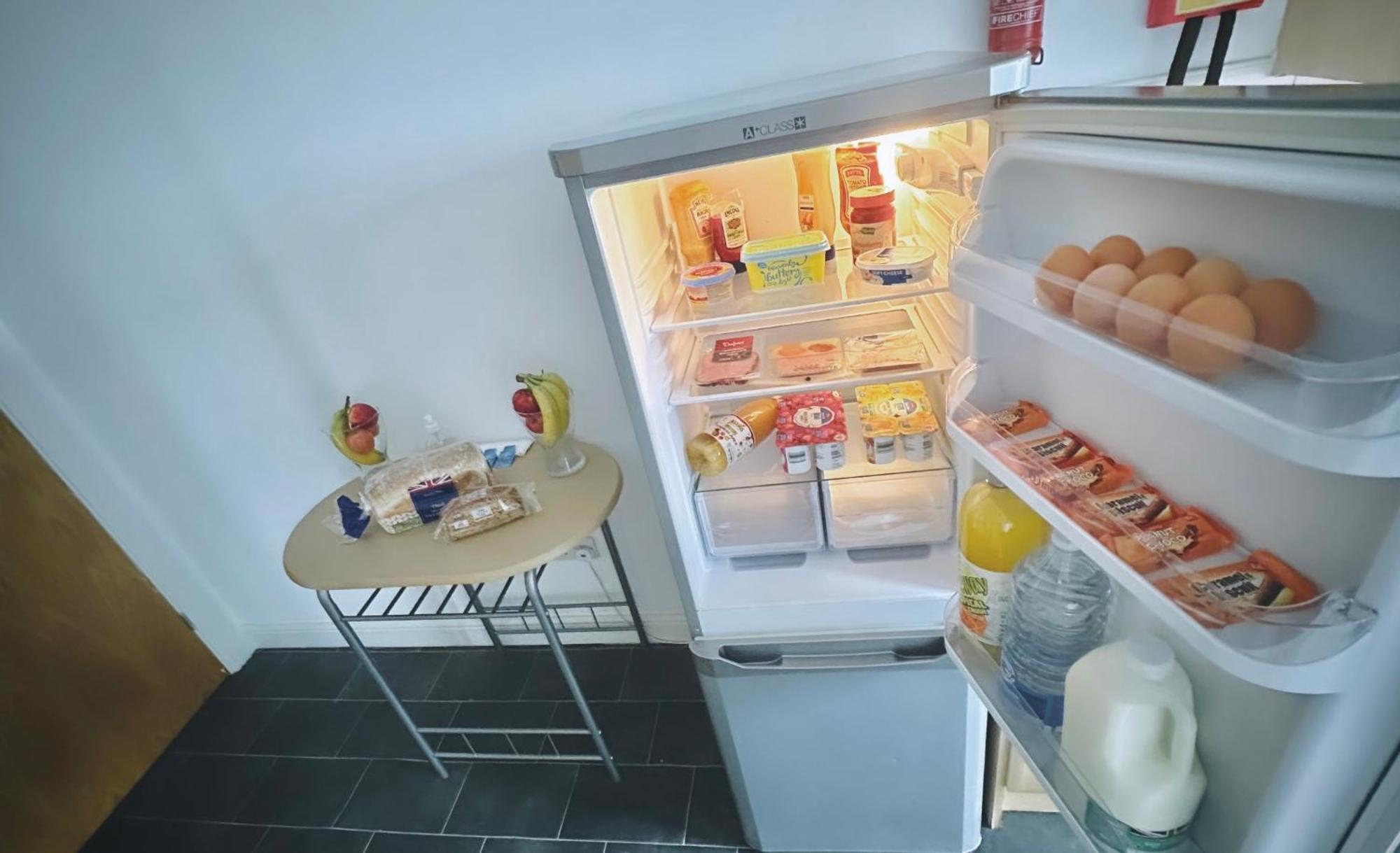 Unique View Of Anfield Stadium - Charming 2 Bedroom Apartment In Liverpool With Parking Extérieur photo